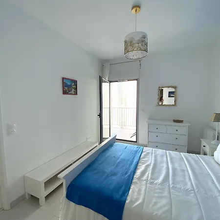 Lägenhet Bel T2 Neuf Avec Balcon, Parking Souterrain Et Proche Plage - Centre! - Fr-1-539-65 *
