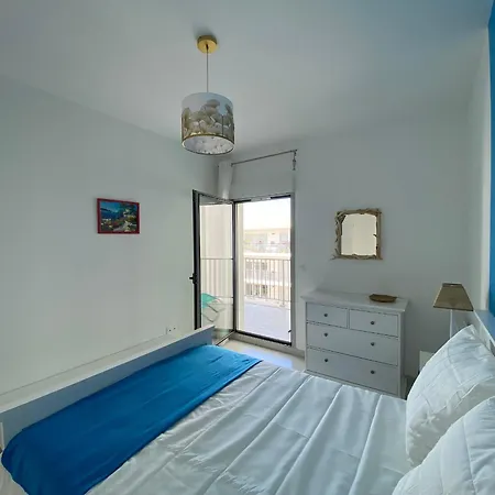 Bel T2 Neuf Avec Balcon, Parking Souterrain Et Proche Plage - Centre! - Fr-1-539-65